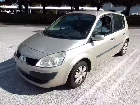 Renault Scénic 1.5 dCi 85