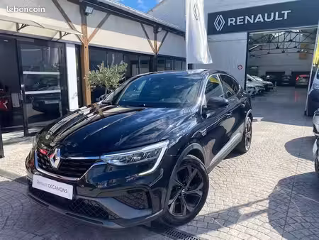 Renault Arkana E-Tech 1.6 145 RS Line
