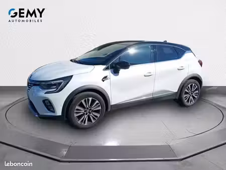 Renault Captur 160 Iconic