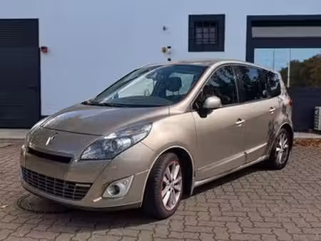 Renault Scénic 1.4 130 Luxe
