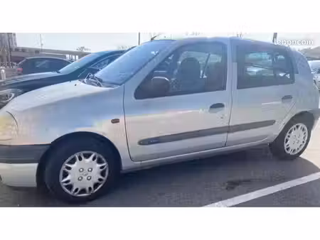 Renault Clio 1.2 58