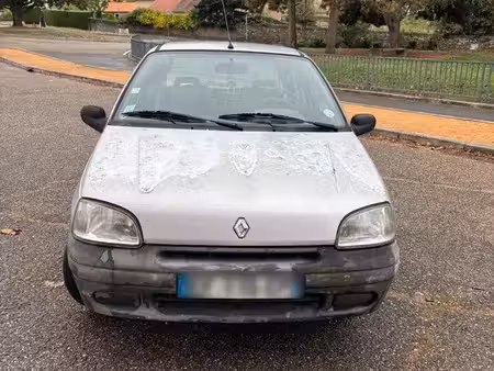 Renault Clio 1.2 58