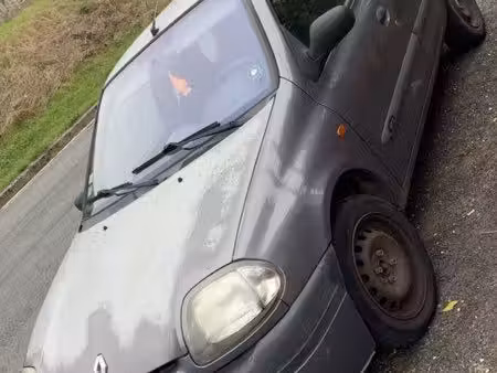 Renault Clio 1.2 58