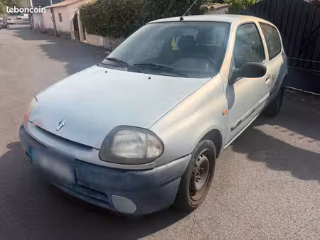 Renault Clio 1.2 58