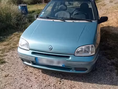 Renault Clio 1.9 D 65