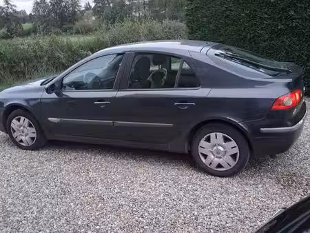 Renault Laguna 1.9 dCi 120