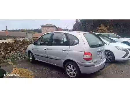 Renault Scénic 1.6 dCi 110