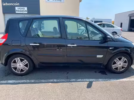 Renault Scénic 2.0 T 165