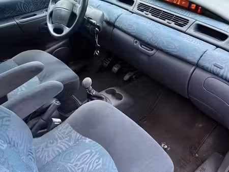 Renault Espace 2.0 140
