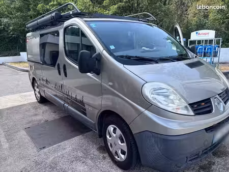 Renault Trafic 2.5 dCi 150
