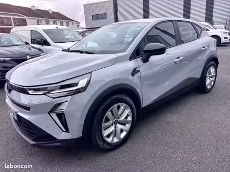 Renault Captur E-Tech 1.6 145 Evolution