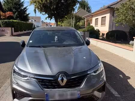 Renault Arkana E-Tech 1.6 145 RS Line