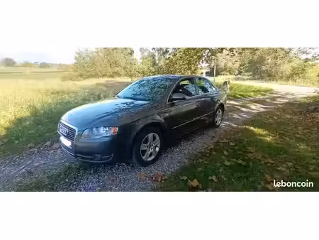 Audi A4 V6 2.5 TDI 155