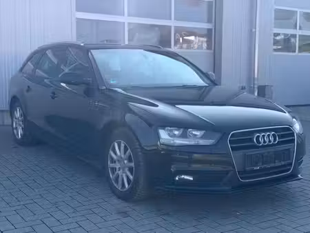 Audi A4 2.0 TDI 150 Attraction