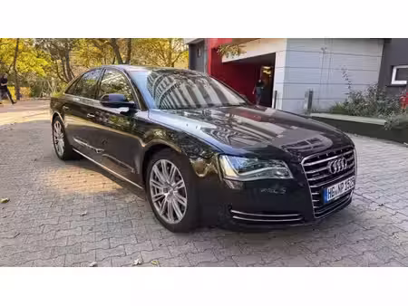 Audi A8 V8 4.2 TDI quattro