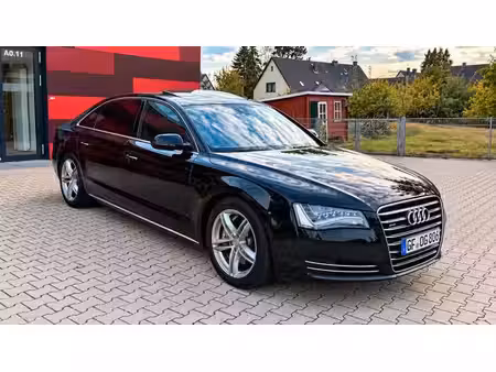 Audi A8 V8 4.2 TDI 258 quattro