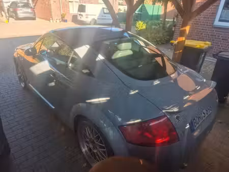 Audi TT 1.8