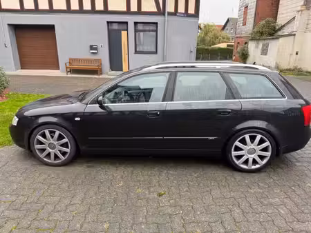 Audi A4 V6 2.4 170