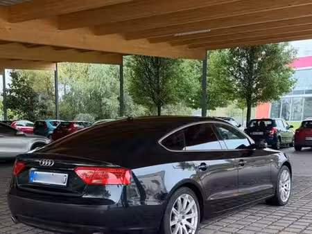 Audi A5 2.0 S line