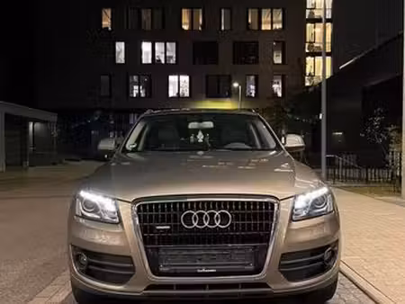 Audi Q5 V6 3.2 FSI 270 quattro