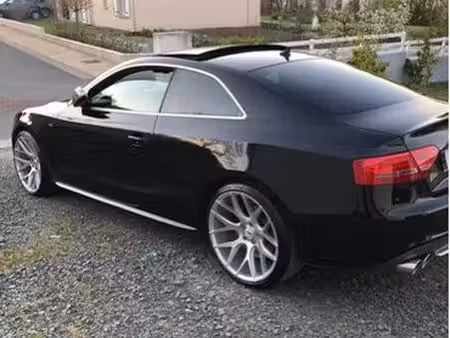 Audi A5 S5 V8 4.2 FSI 354 quattro