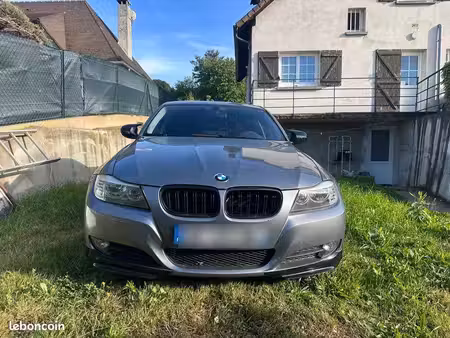 BMW Série 3 318i 2.0 143