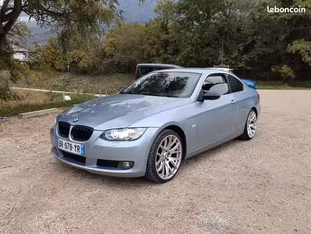 BMW Série 3 325i 3.0 218