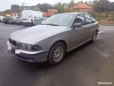 BMW Série 5 525TDS 2.0 143
