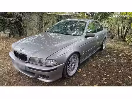 BMW Série 5 525TDS 2.5 143