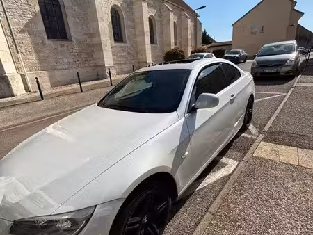 BMW Série 3 318i