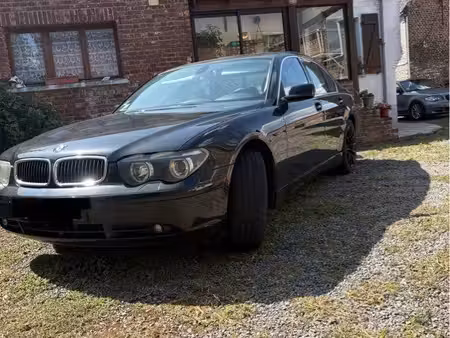 BMW Série 7 730d 3.0 231