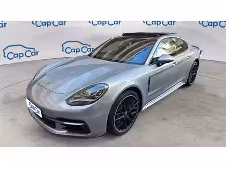 Porsche Panamera 4 330 4x4