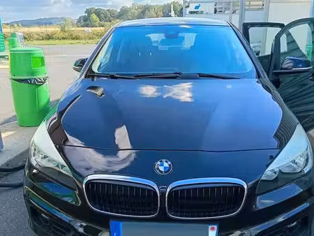 BMW Série 2 218i 1.5 136