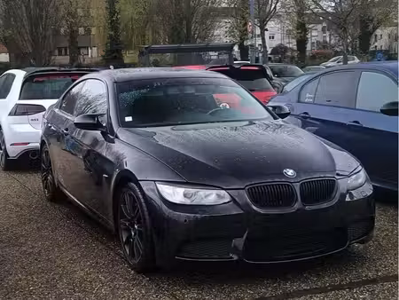 BMW Série 3 330d 3.0 231