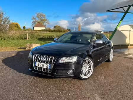 Audi A5 S5 V8 4.2 FSI 354 quattro