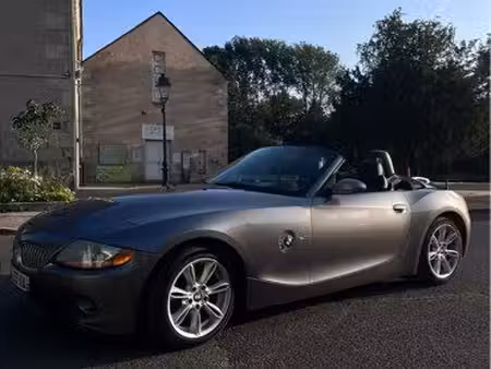 BMW Z4 30i 3.0 231