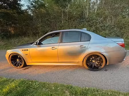 BMW Série 5 M5 V10 5.0 507