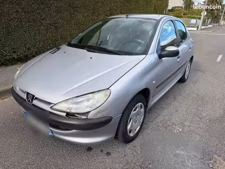 Peugeot 206 1.4 75