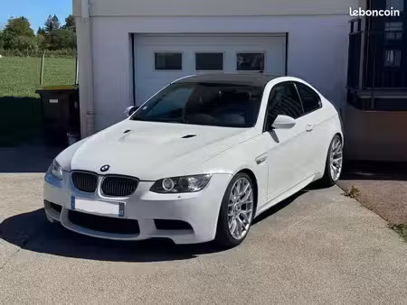 BMW Série 3 M3 V8 4.0 420
