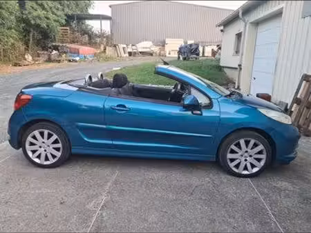 Peugeot 207 CC 1.6 HDi 110