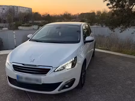 Peugeot 308 1.2 THP 130