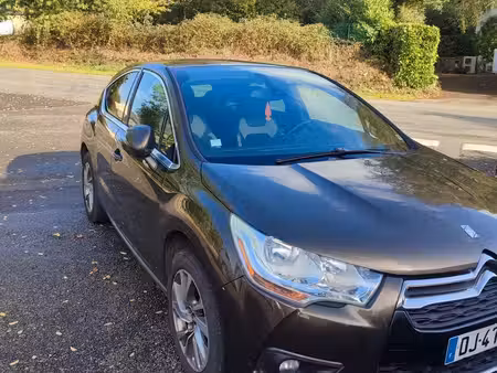 DS 4 1.6 HDi 115