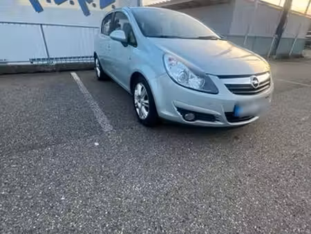 Opel Corsa 1.4 90