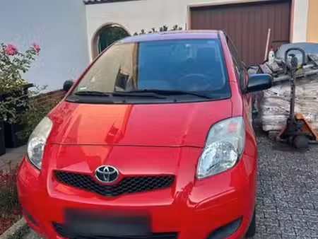 Toyota Yaris 1.0 VVT-i 69