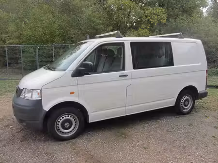 Volkswagen Transporter T5 1.9 TDI 84