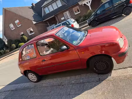 Nissan Micra 