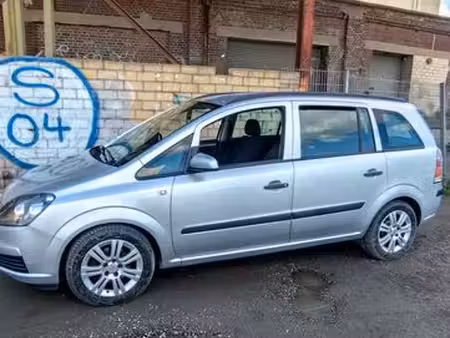 Opel Zafira 1.6 105 Enjoy