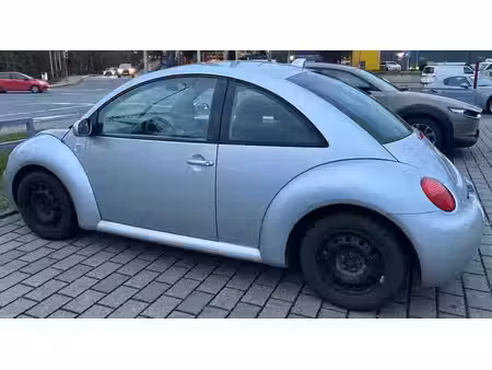 Volkswagen New Beetle 1.6 102