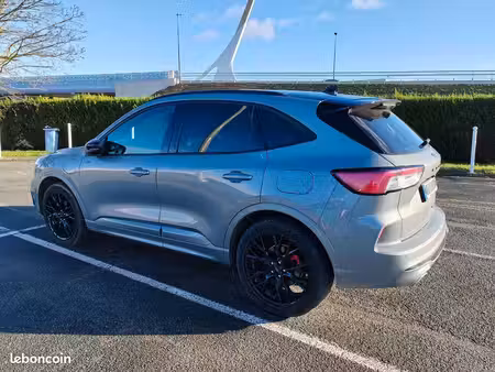 Ford Kuga 2.5 225