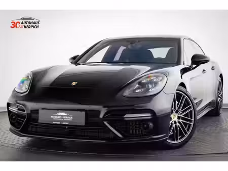 Porsche Panamera Turbo